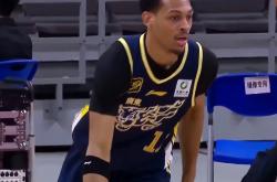 星空app-深圳男篮迎国王杯关键赛，赛前豪取连胜，态度坚定，更衣室氛围转暖-星空app