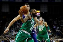 星空体育入口-关于波士顿凯尔特人迎NBA总决赛关键赛，今夜主帅复盘，管理层满意，控场能力受关注的信息-星空体育入口
