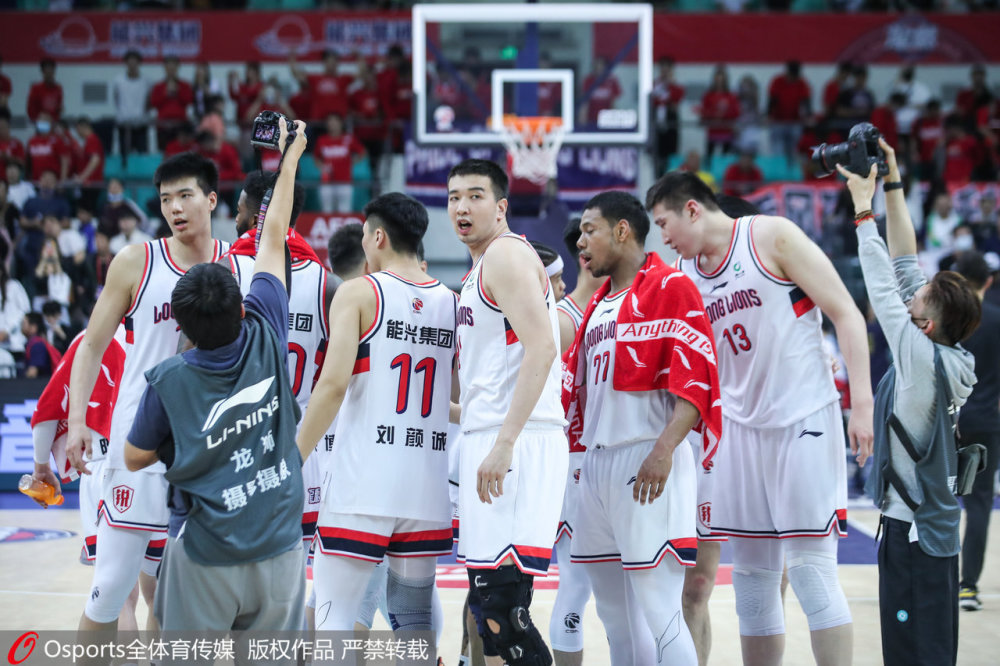 清晨金州勇士调整名单以备CBA常规赛，完成体检环节打磨，态度坚定，数据趋势出现新变化的简单介绍